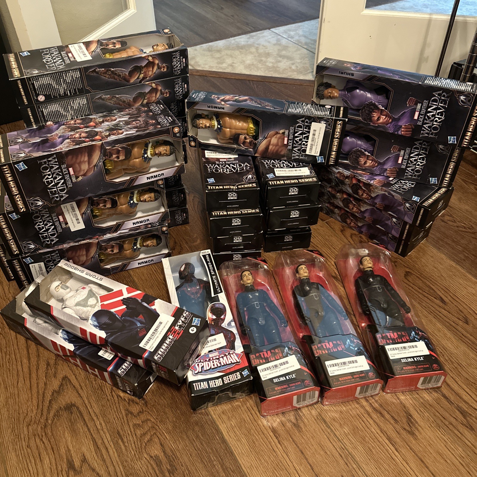HUGE RESELLER LOT – 34 PCS ACTION FIGURES BRANDED NEW TOYS – WHOLESALE BUNDLE – HUGE RESELLER LOT – 34 PCS ACTION FIGURES BRANDED NEW TOYS – WHOLESALE BUNDLE –