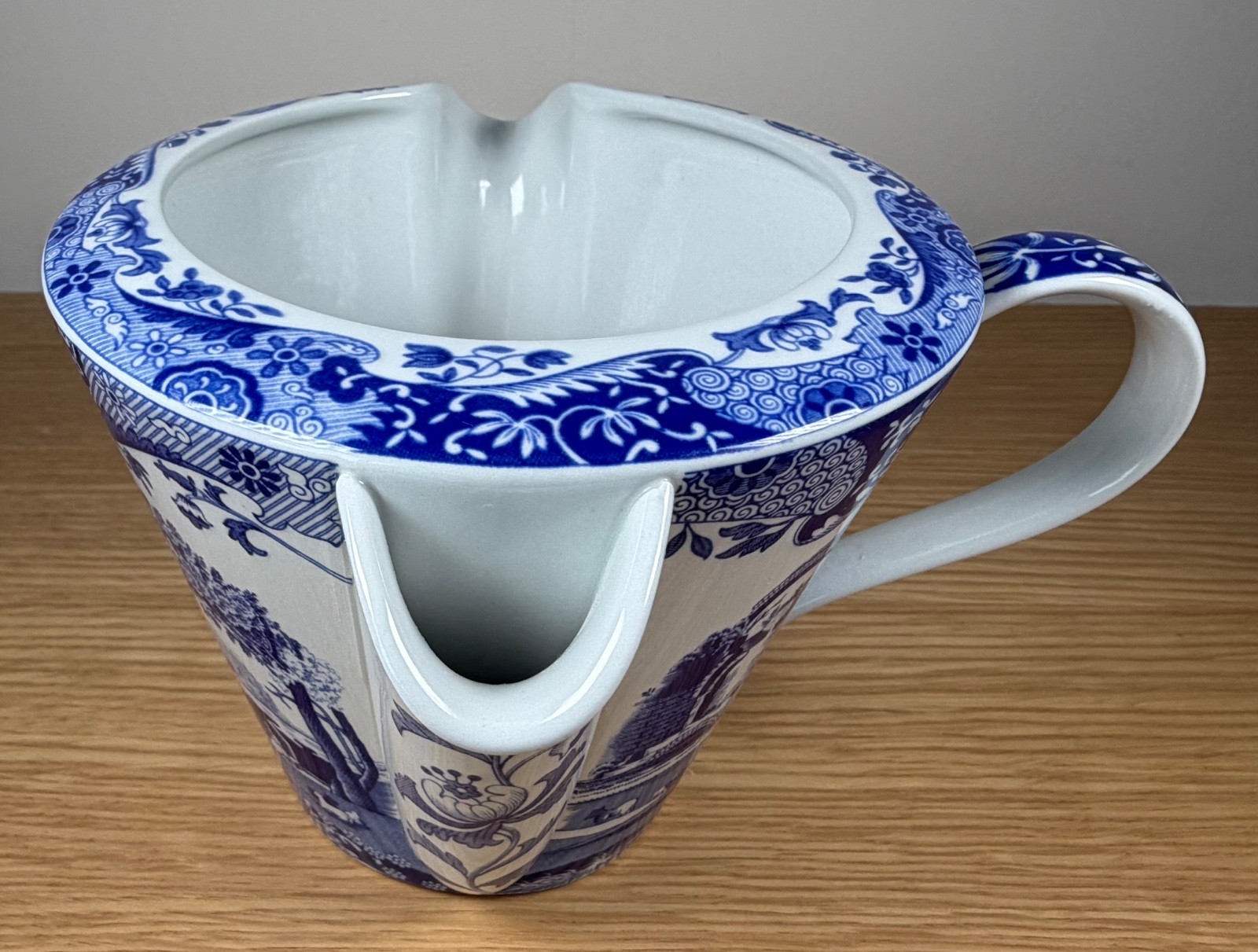 Spode Blue Italian Meat Juice Gravy Fat Separator Jug England 2006 Twin Spout