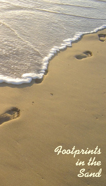 Footprints in the Sand LAMINATED Prayer Card (5 pack) with Two Free Bonus Cards Footprints in the Sand LAMINATED Prayer Card (5 pack) with Two Free Bonus Cards