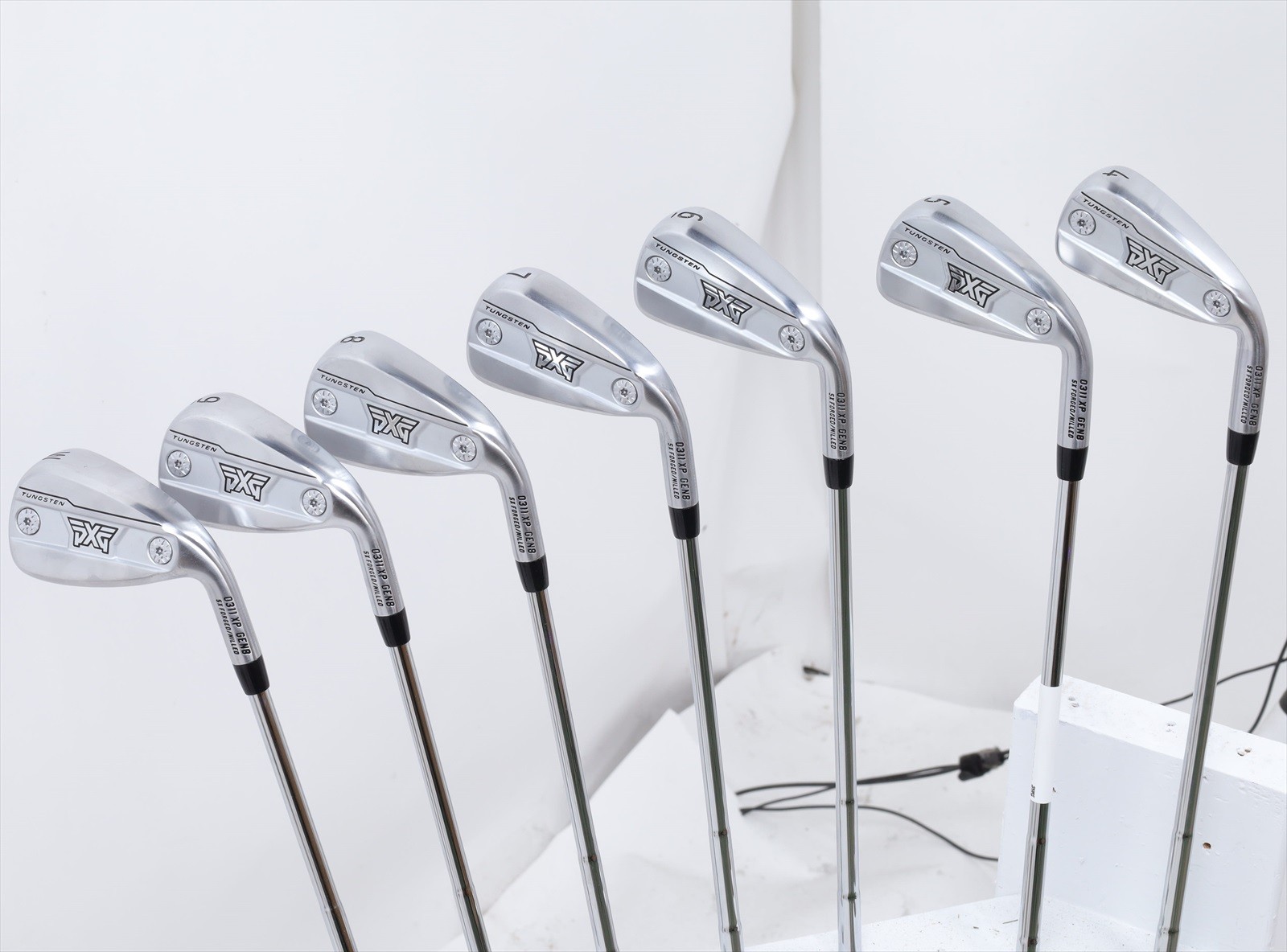 Pxg 0311Xp Gen 8 Iron Set 4-Pw Stiff Dynamic Gold Mid 115 S300 3999191 Excellent Pxg 0311Xp Gen 8 Iron Set 4-Pw Stiff Dynamic Gold Mid 115 S300 3999191 Excellent
