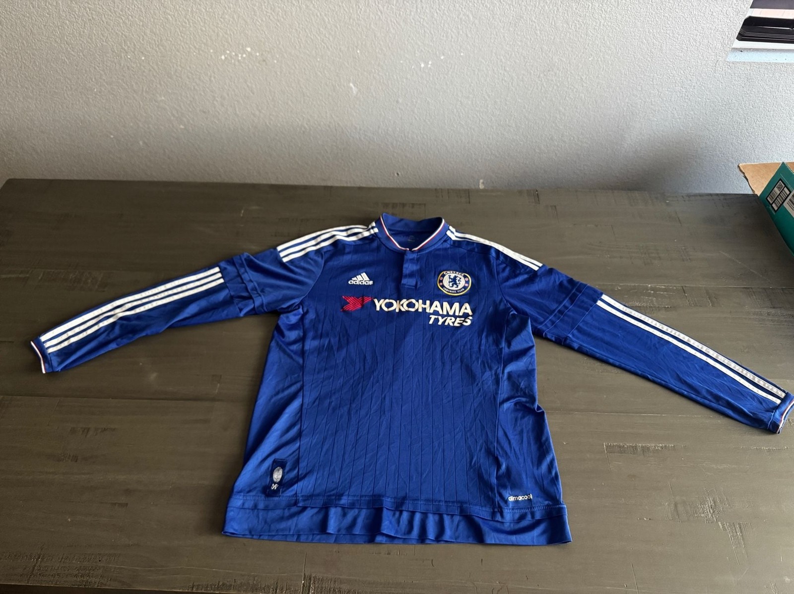 adidas Chelsea FC 2015/16 Home Long Sleeve Soccer Jersey Size Large adidas Chelsea FC 2015/16 Home Long Sleeve Soccer Jersey Size Large