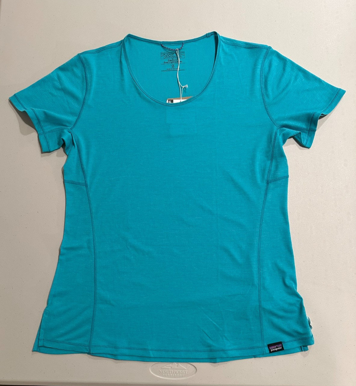 NWT Patagonia Capilene Cool Lightweight Shirt Womens Small Subtidal Blue 45765 NWT Patagonia Capilene Cool Lightweight Shirt Womens Small Subtidal Blue 45765