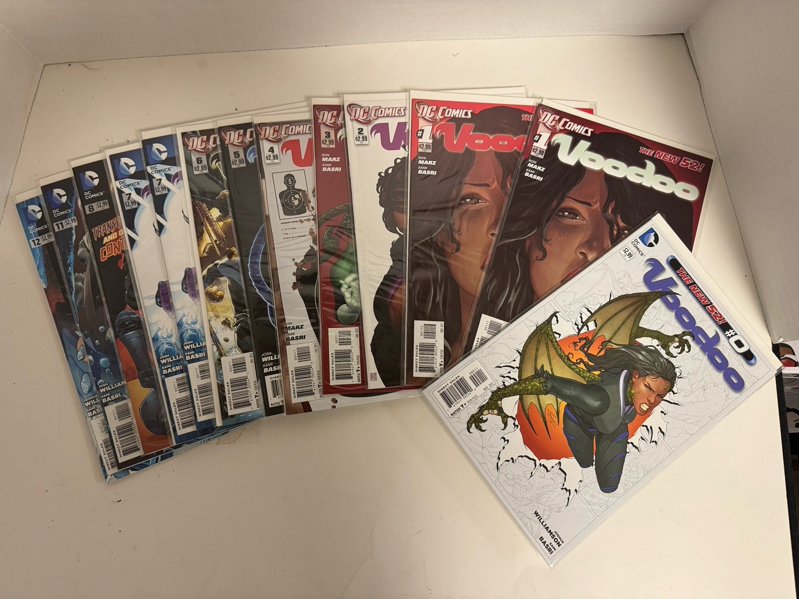 Voodoo - 2012 - DC Comics - Small Run #0, 1-8, 11, 12 - Plus Extras - 13 Books