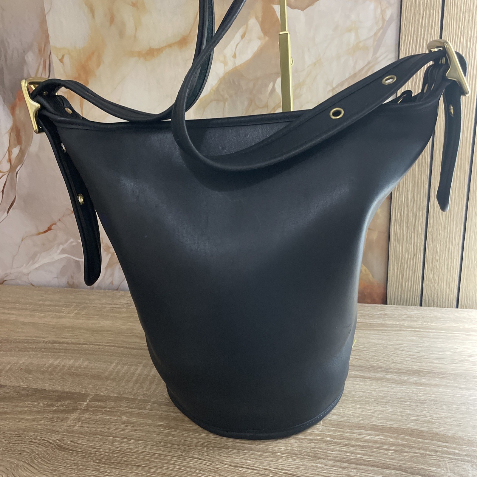 Vintage Y2K Coach  Helen’s Legacy Duffle Sac Bucket Bag Black Leather 9953