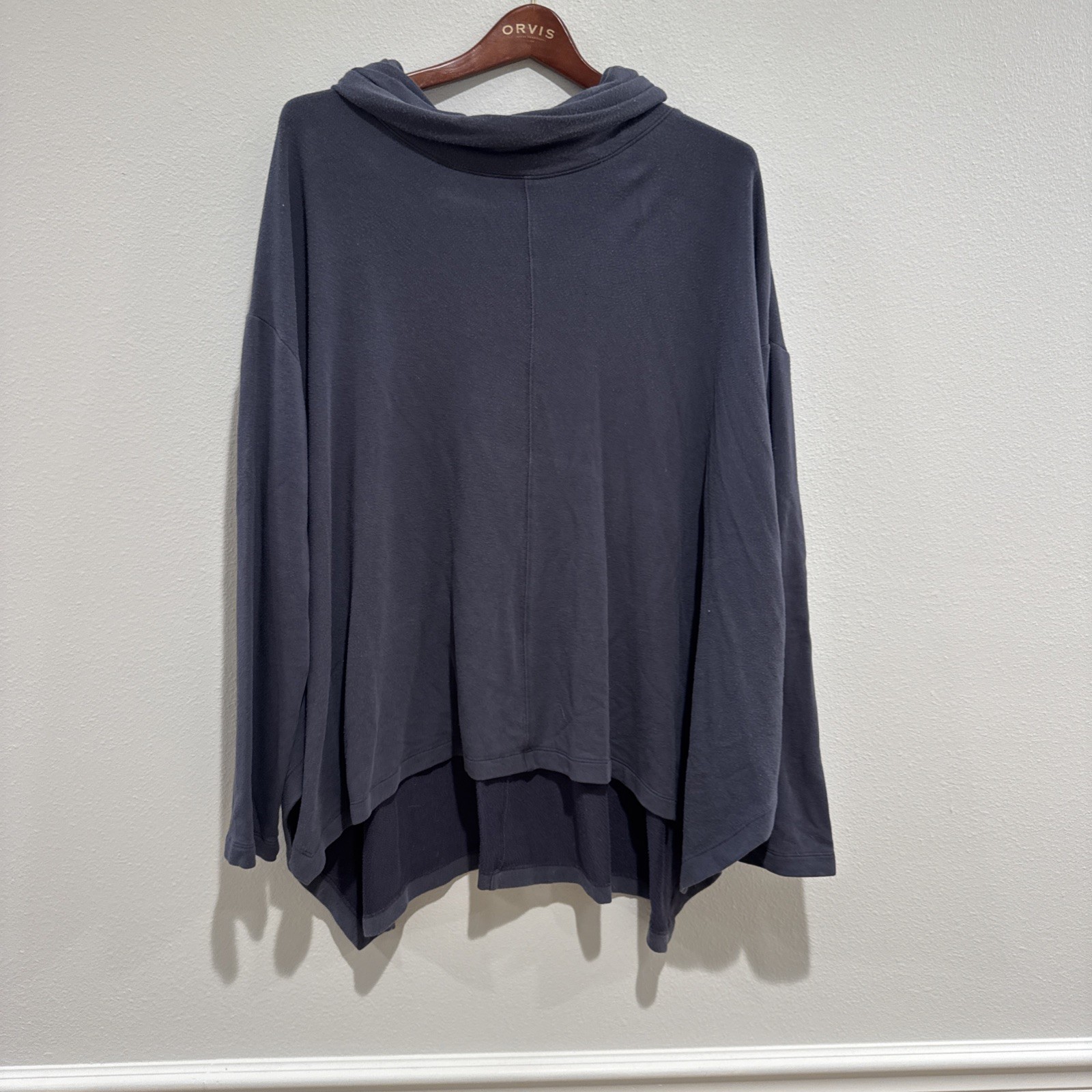 Athleta Ethereal Brushed Funnel Neck Sweatshirt Top Womens Large Gray Fleece Athleta Ethereal Brushed Funnel Neck Sweatshirt Top Womens Large Gray Fleece