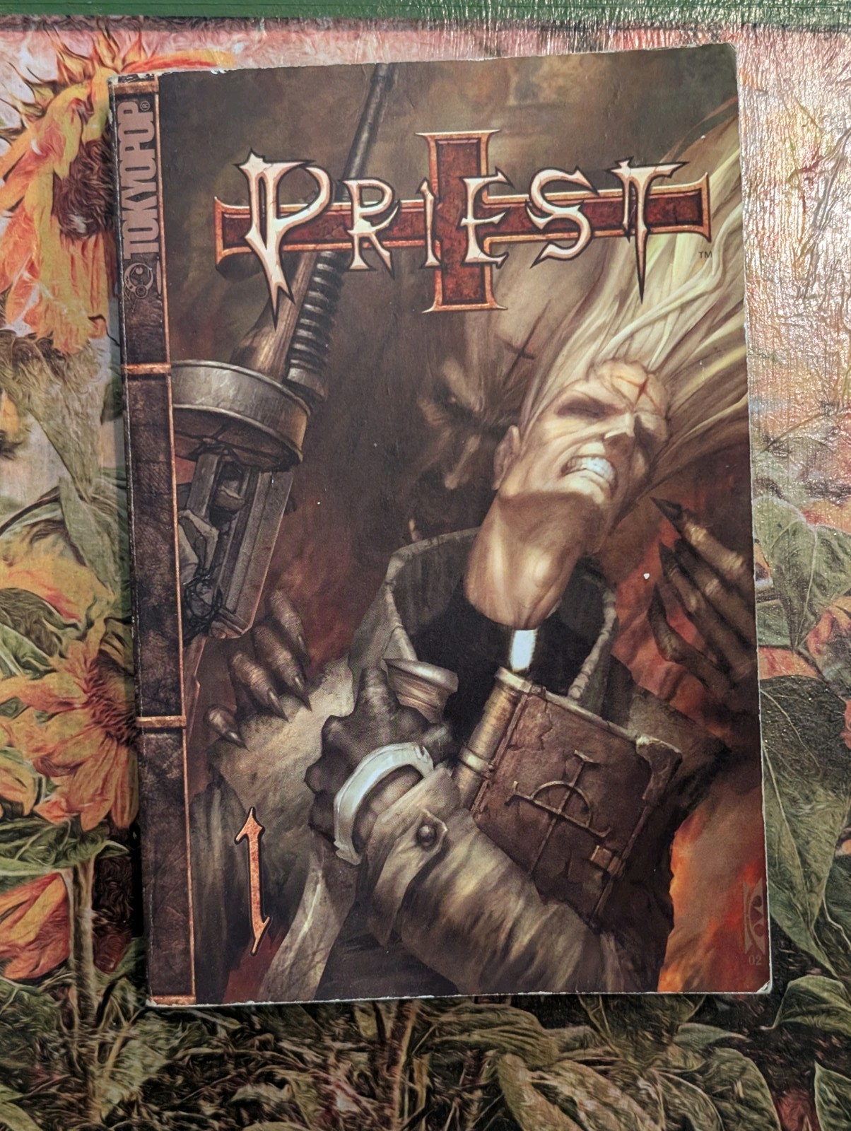 Priest Vol. 1 Tokyopop Manga Priest Vol. 1 Tokyopop Manga