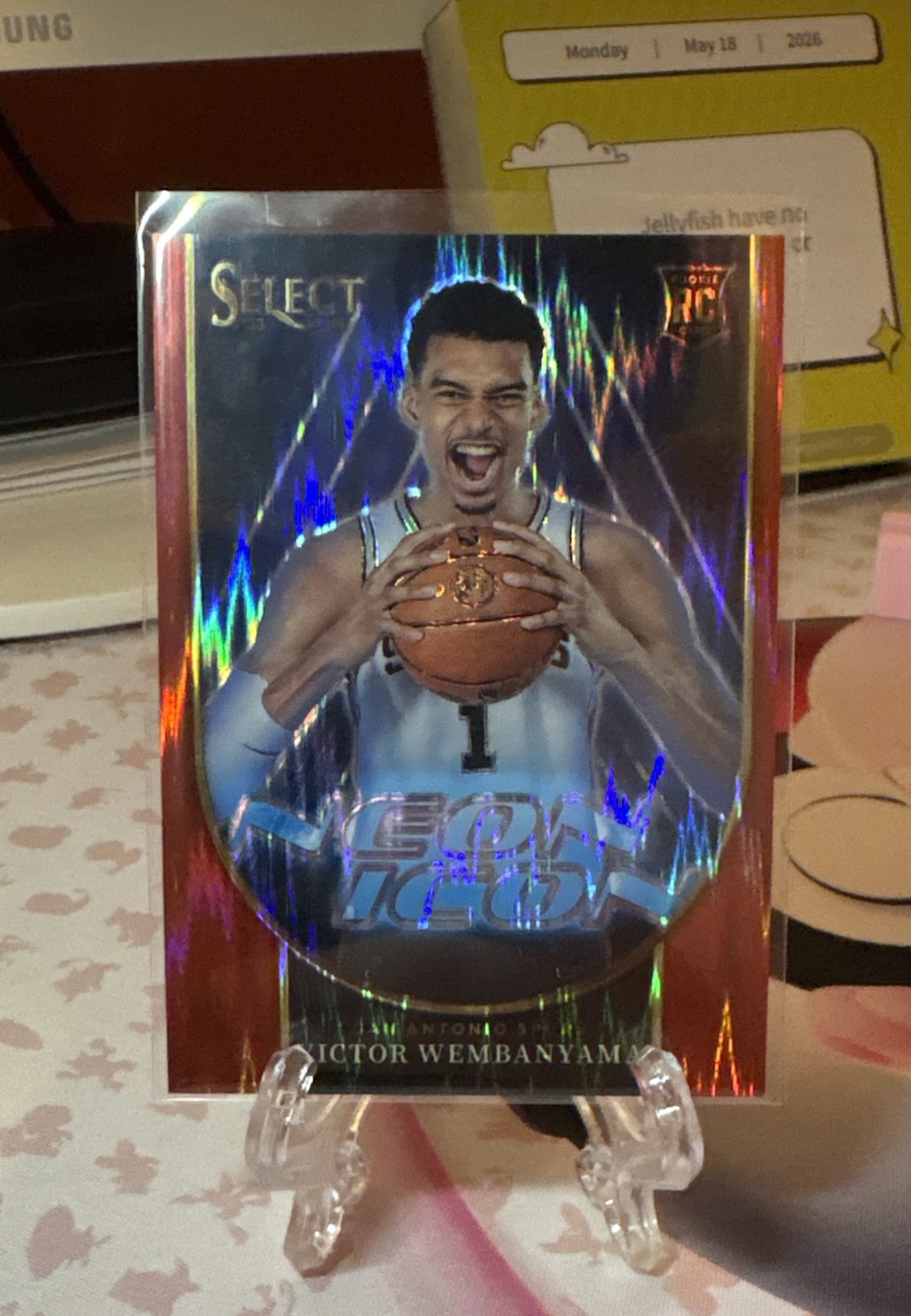 2023-24 Panini Select - Neon Icons Victor Wembanyama #13 Red Flash Prizm /99 