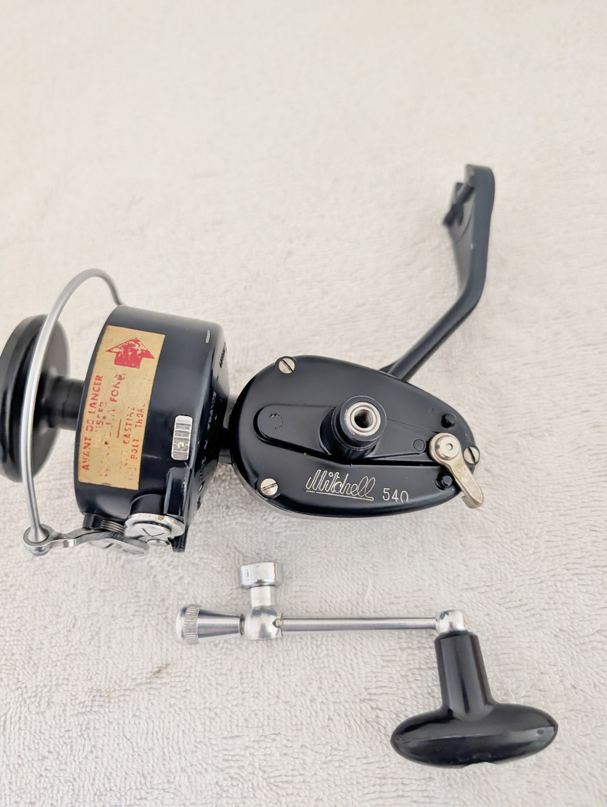 RARE MITCHELL 540 AUTO BAIL SPINNING REEL FRANCE MINTY FORKED FOOT