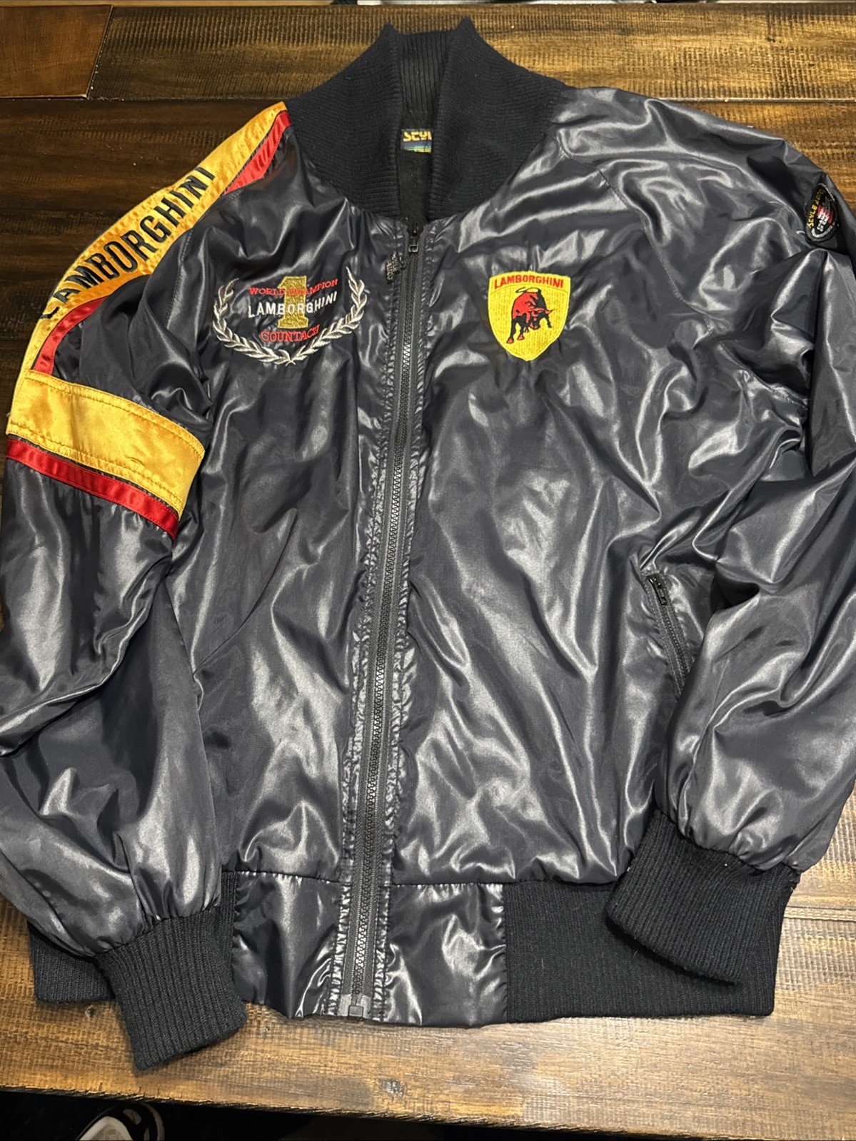 Men\'s Vintage 80s Lamborghini Jacket (Black) Men\'s Vintage 80s Lamborghini Jacket (Black)