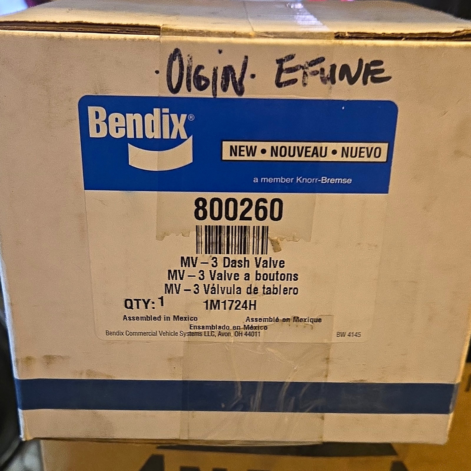 Bendix 800260 Mv 3® Air Brake Manifold Control Dash Valve New Bendix 800260 Mv 3® Air Brake Manifold Control Dash Valve New