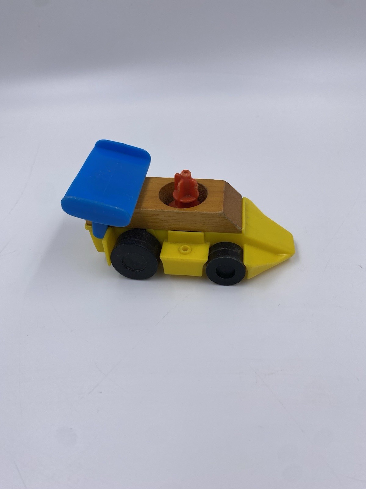 Vintage 1974 Mattel Wood and Plastic Car Vintage 1974 Mattel Wood and Plastic Car
