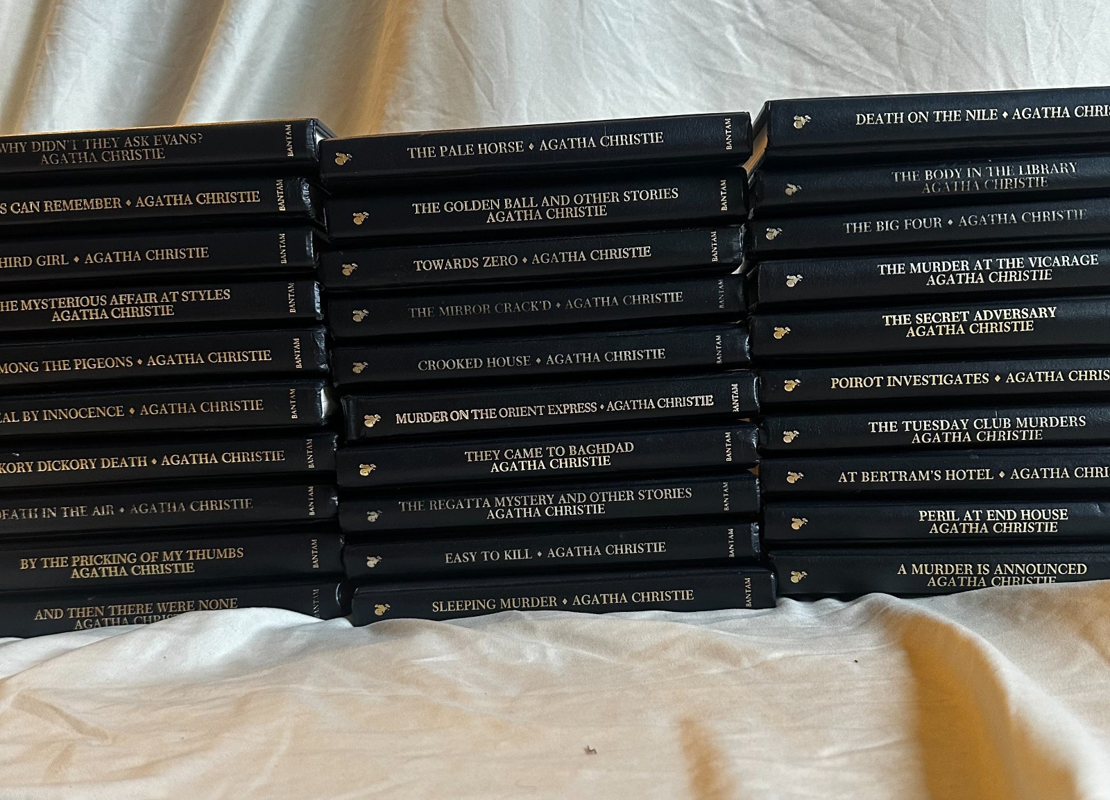 Agatha Christie Mystery Collection 30 Book Lot Bantam Hardcover Leatherette