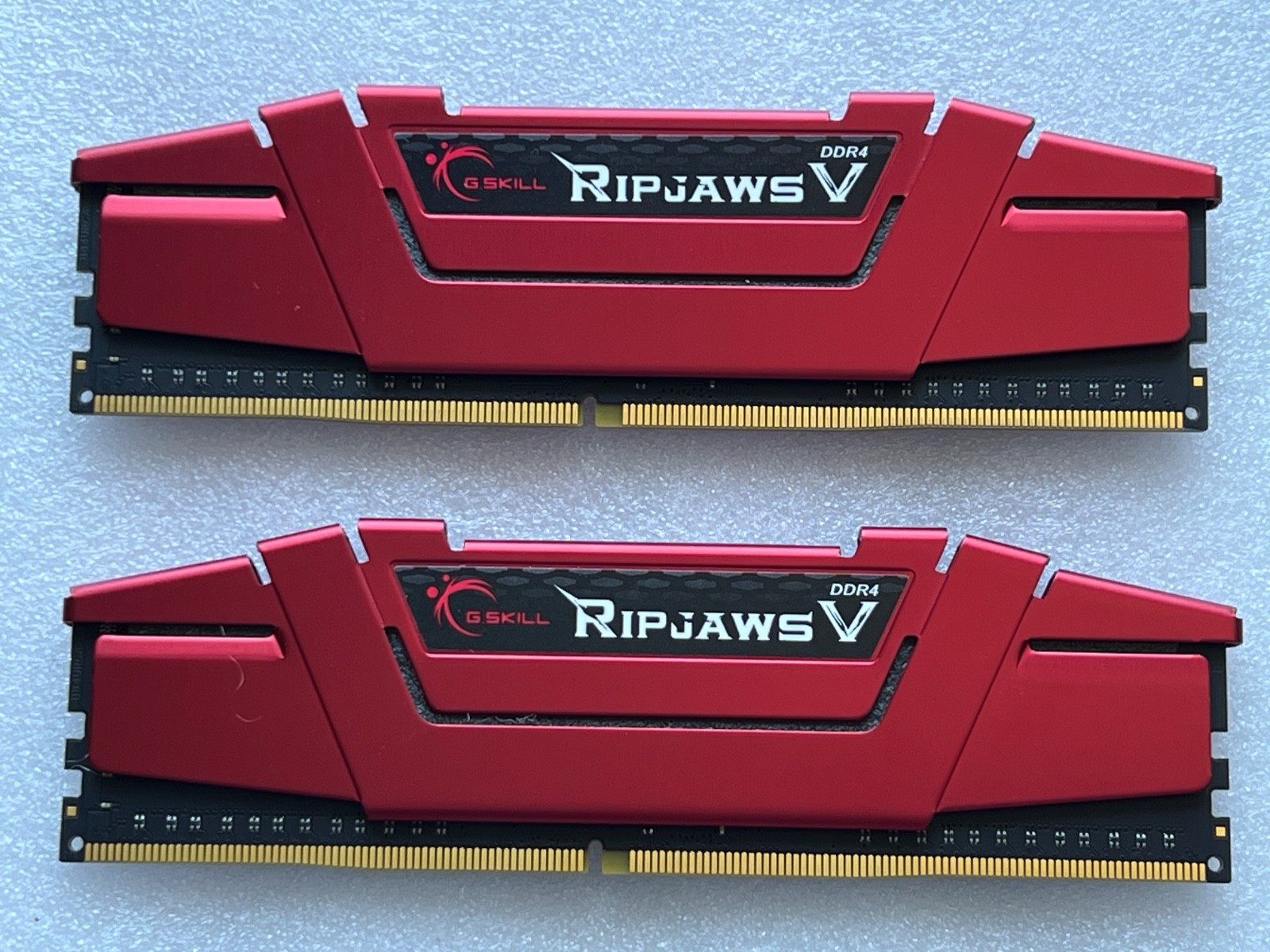 G.SKILL Ripjaws 16GB (2 x 8GB) DDR4-2400 Memory F4-2400C15D-16GVR G.SKILL Ripjaws 16GB (2 x 8GB) DDR4-2400 Memory F4-2400C15D-16GVR