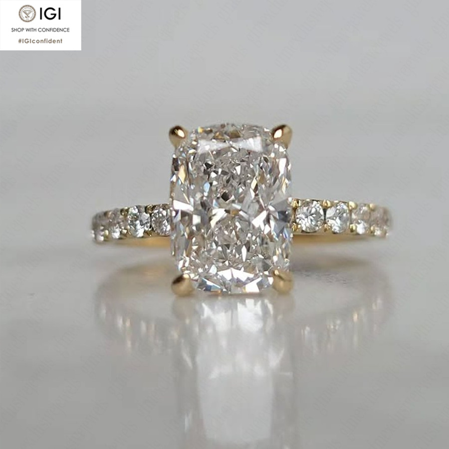 2.50Ct IGI E VVS2 Cushion Cut Lab Grown Diamond Engagement Ring 14K Yellow Gold