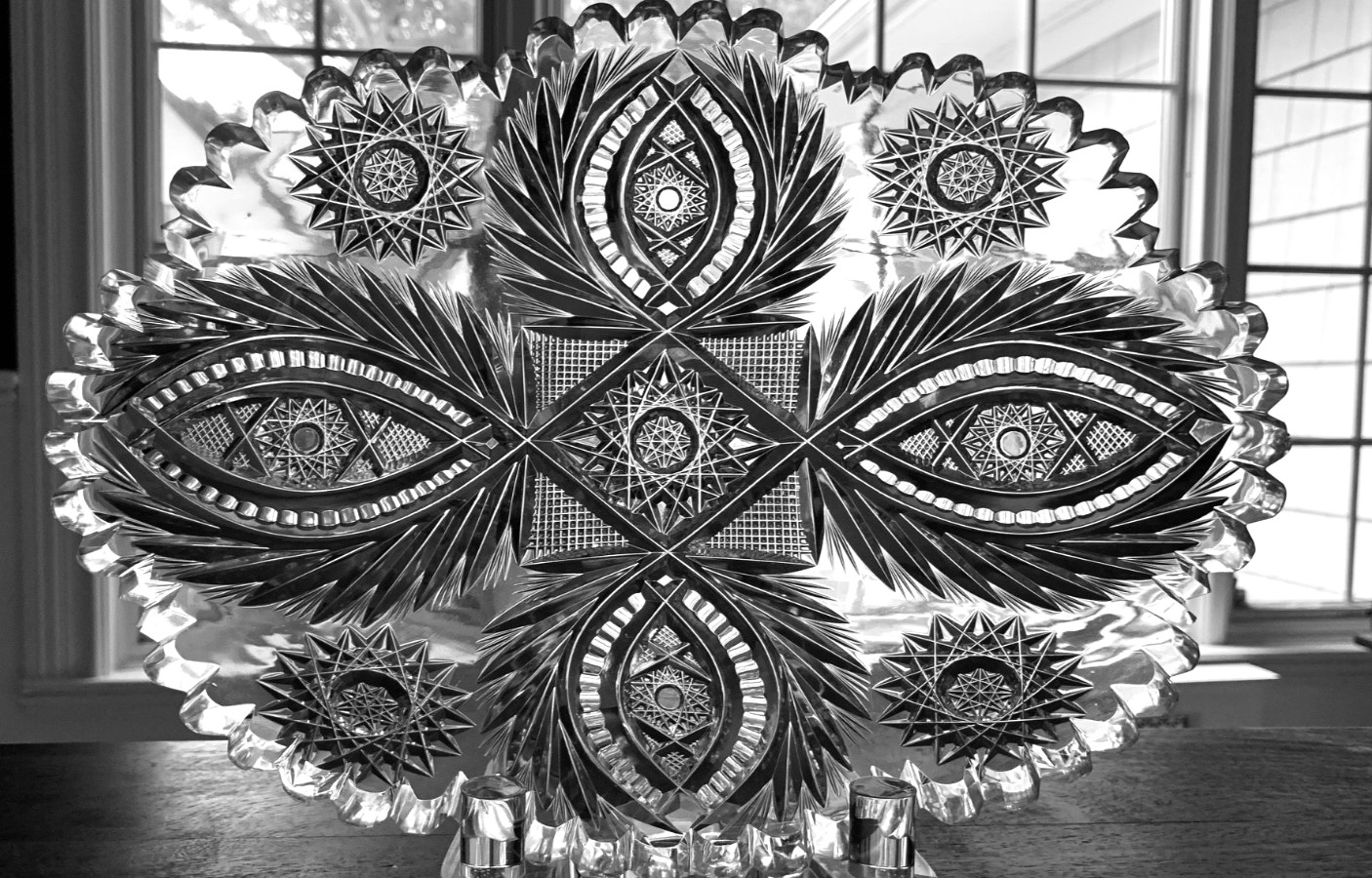 American Brilliant Period (1876-1917) Oval Cut Glass Tray / Low Bowl; 12\ American Brilliant Period (1876-1917) Oval Cut Glass Tray / Low Bowl; 12\