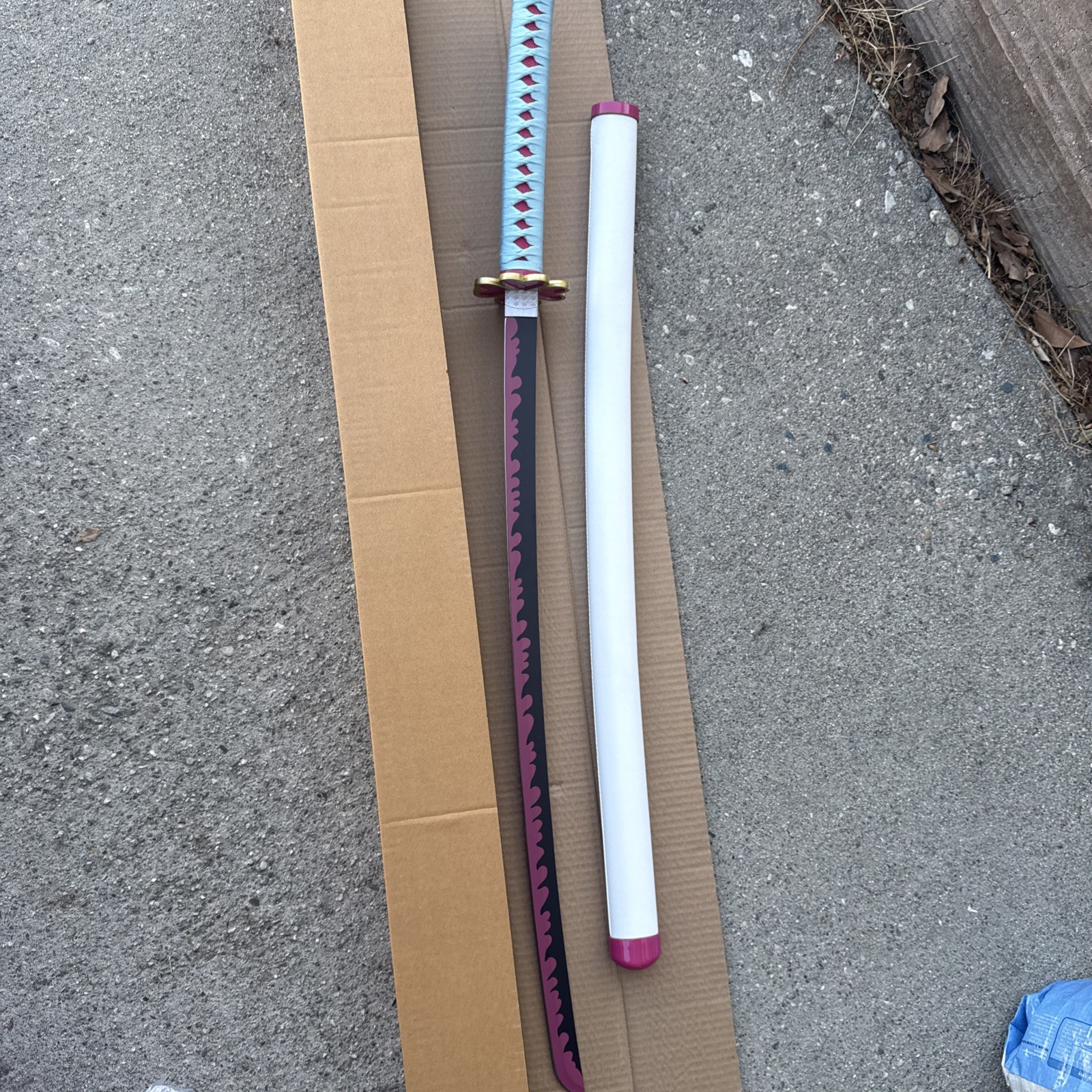 Mitsuri Kanroji Demon Slayer Katana Sword & Sheath Metal Mitsuri Kanroji Demon Slayer Katana Sword & Sheath Metal