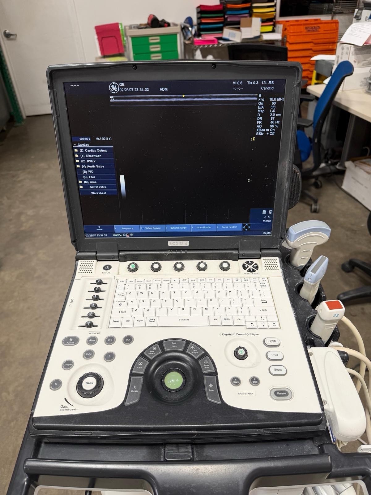 GE Healthcare LOGIQ e Portable Ultrasound Machine No Trolley