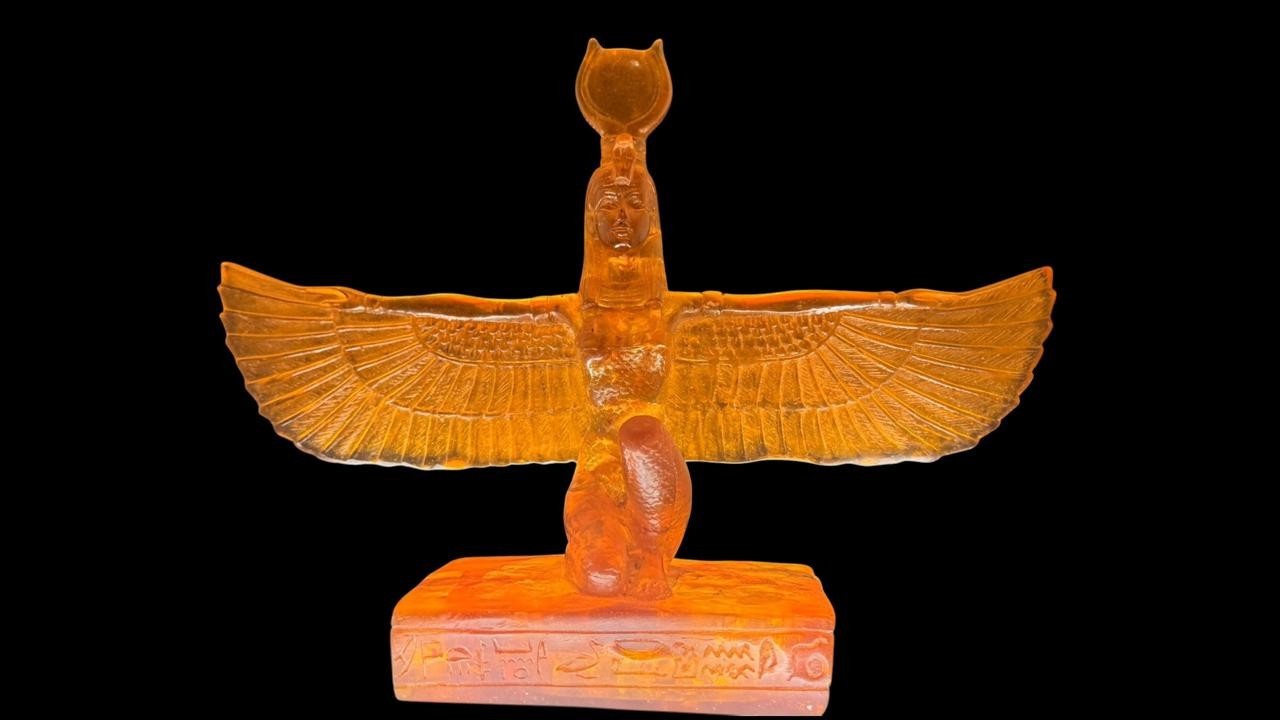 RARE ANCIENT EGYPTIAN ANTIQUE Statue Goddess winged Isis Amber Stone Egyptian BC
