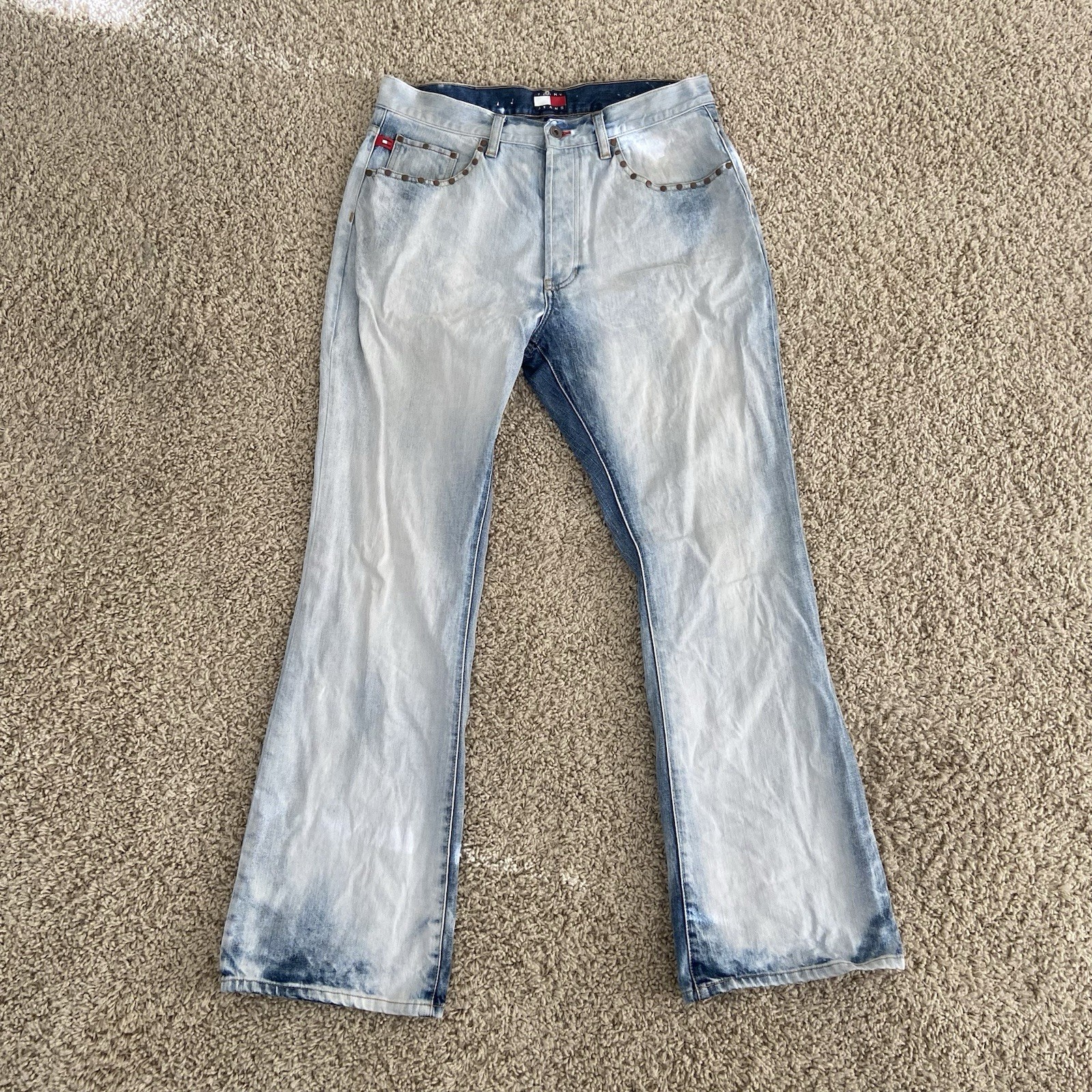 Vintage Tommy Hilfiger Jeans 33x32 Mens Light Wash Studded Distressed Y2K 2001 Vintage Tommy Hilfiger Jeans 33x32 Mens Light Wash Studded Distressed Y2K 2001