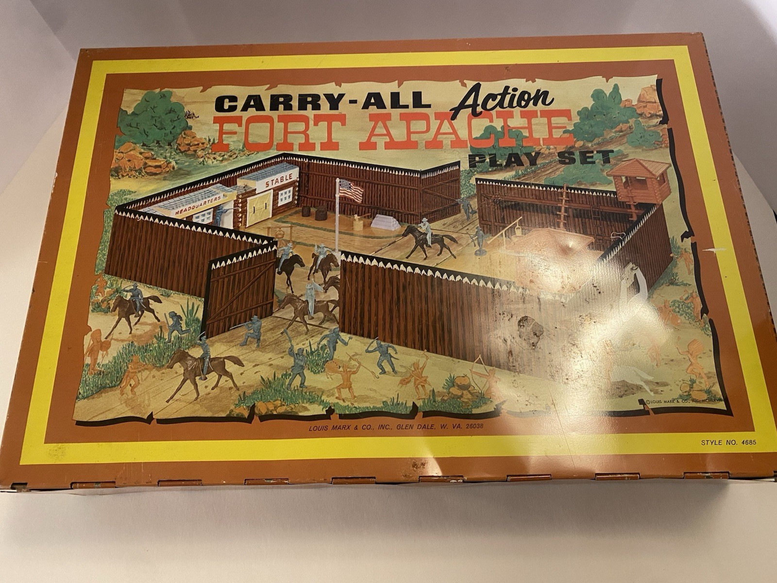 Vintage 1968 Carry All Fort Apache #4685 Tin Action Playset Marx Incomplete