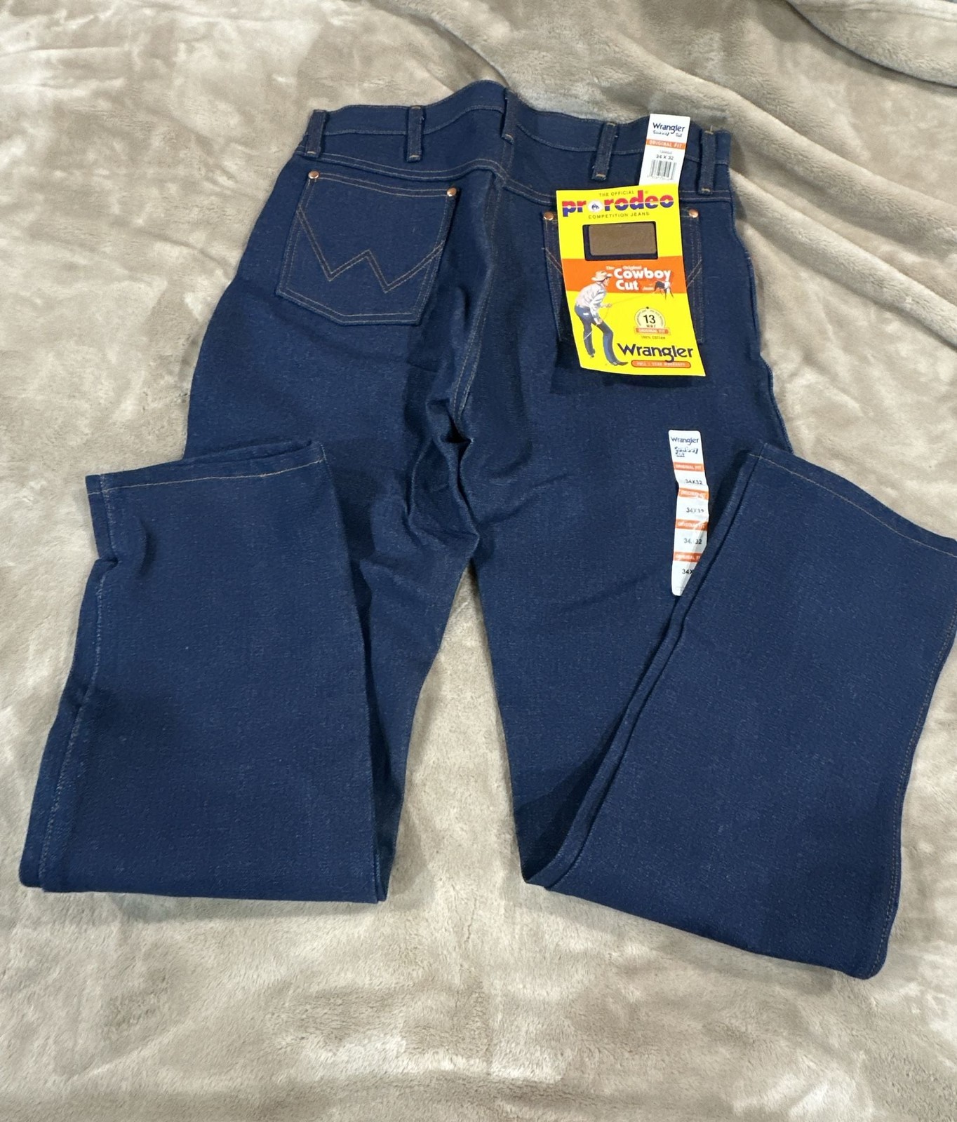 Wrangler Cowboy Cut 13MWZ Jeans Size 34x32 Rigid Indigo Blue NWT Wrangler Cowboy Cut 13MWZ Jeans Size 34x32 Rigid Indigo Blue NWT