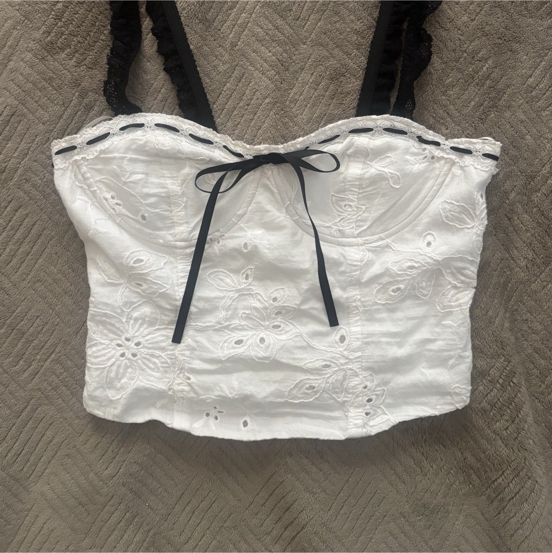Thirty/Thirty Women’s Lace Corset Top White/Black Solid Bow Accent XS Thirty/Thirty Women’s Lace Corset Top White/Black Solid Bow Accent XS