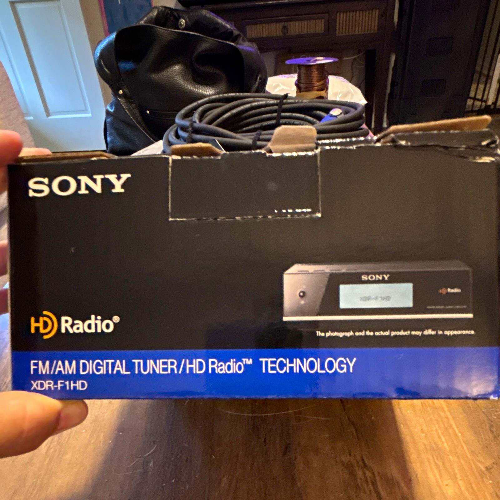 Sony XDR-F1HD Digital HD Radio AM/FM Tuner Black w/ Remote & Manual Sony XDR-F1HD Digital HD Radio AM/FM Tuner Black w/ Remote & Manual
