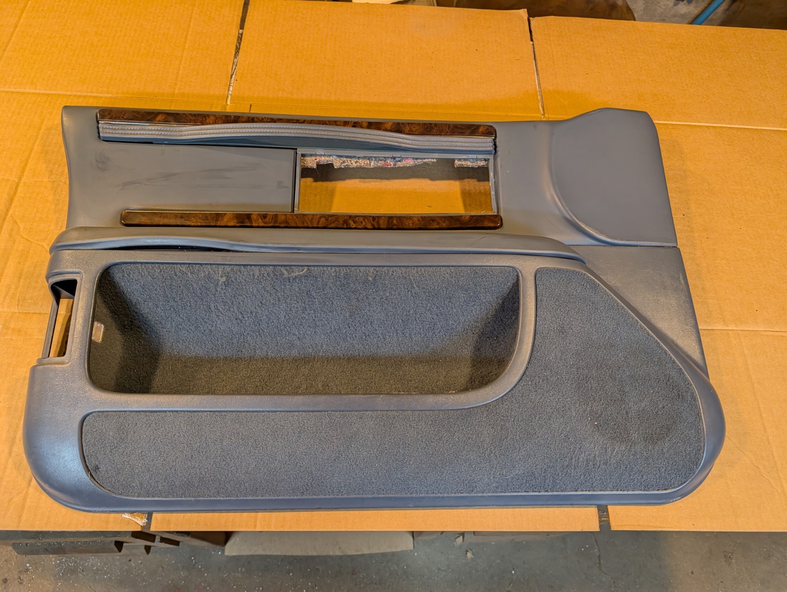 1994-1996 Buick Roadmaster Blue Driver Side Door Panel Hard 1994-1996 Buick Roadmaster Blue Driver Side Door Panel Hard