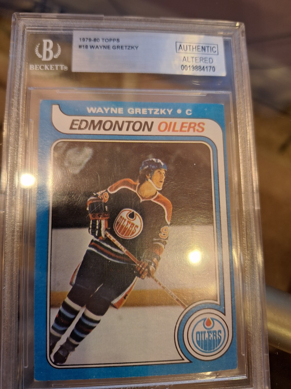 1979-80 Topps #18 Wayne Gretzky Rookie Card BGS Beckett Authentic Altered RC