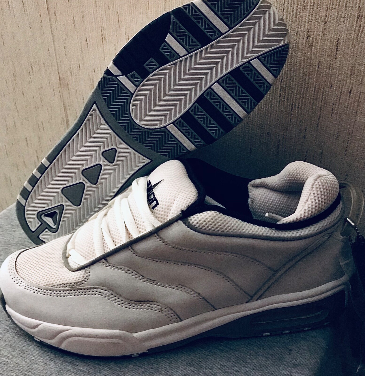 Axion Niche Vintage Pro Model Skate Shoes Very Very Rare US 11 Axion Niche Vintage Pro Model Skate Shoes Very Very Rare US 11