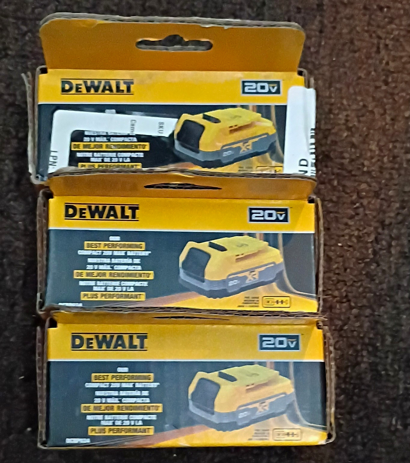 DEWALT 20V XR Lithium-Ion Power Tool Battery Packs 4Ah Yellow (Lot of 3) DEWALT 20V XR Lithium-Ion Power Tool Battery Packs 4Ah Yellow (Lot of 3)