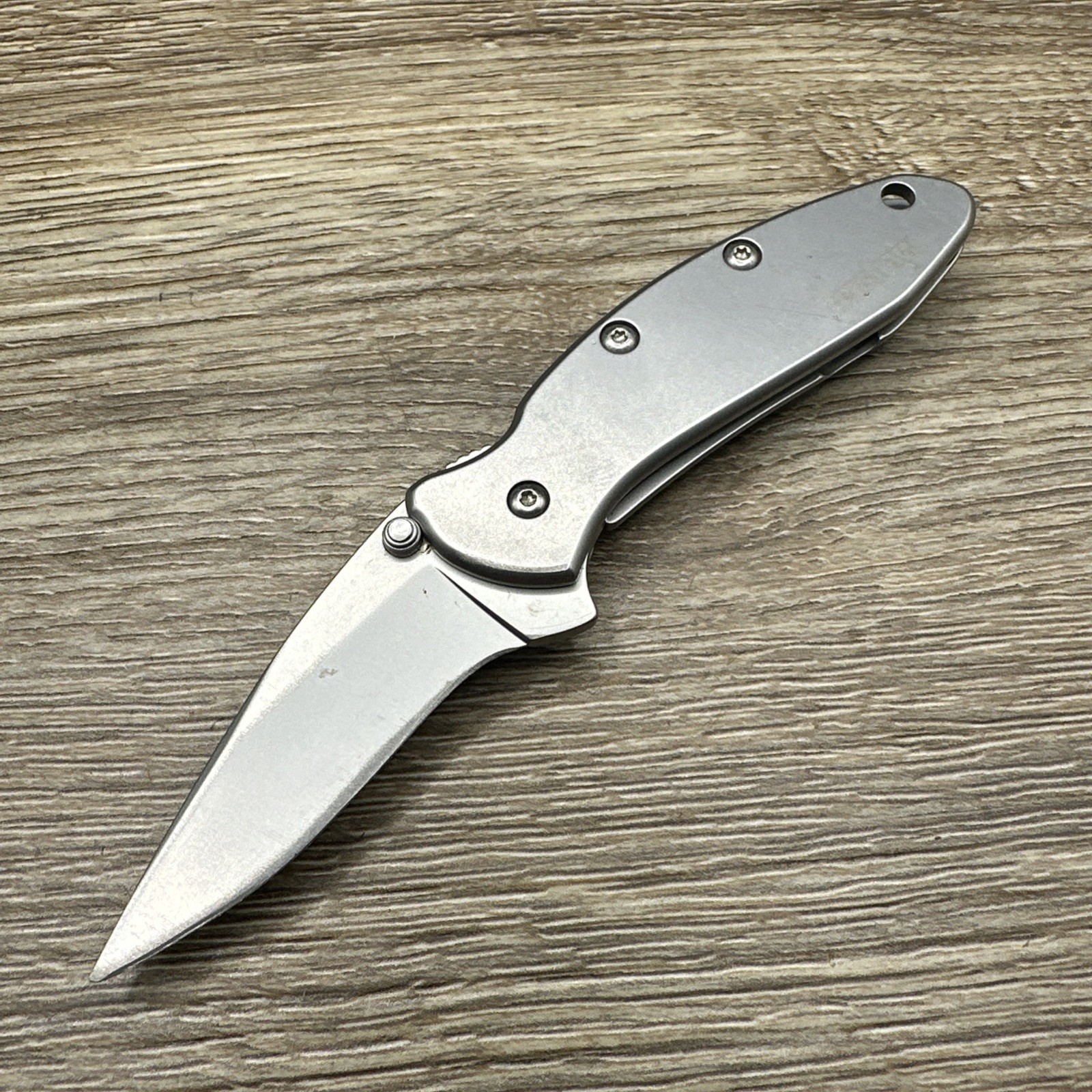 1600 Kershaw Chive Assisted Open Plain Edge Frame Lock Folding Pocket Knife 1600 Kershaw Chive Assisted Open Plain Edge Frame Lock Folding Pocket Knife