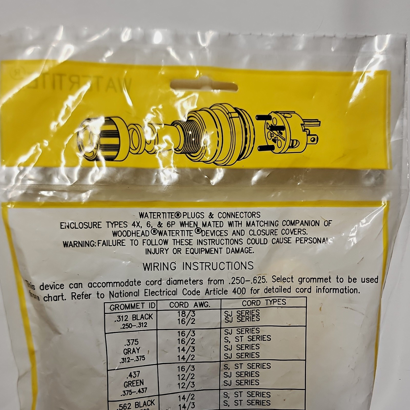 Woodhead Watertite Weatherproof Plug NEMA 5-20 Type B 125V 20A Yellow 15W33 Woodhead Watertite Weatherproof Plug NEMA 5-20 Type B 125V 20A Yellow 15W33