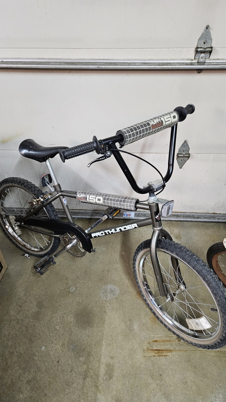 Vintage 1984 Huffy Pro Thunder 150 Bmx Bicycle Original Old-school