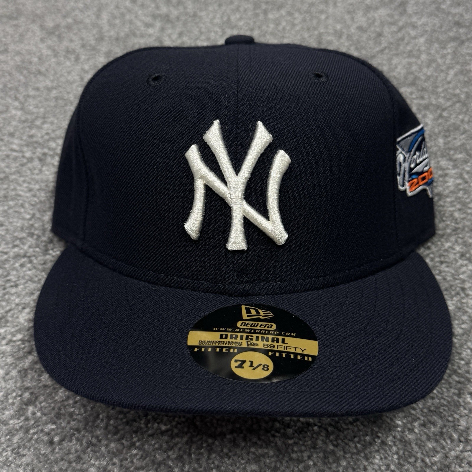 New York Yankees Hat Baseball Cap Fitted 7 1/8 New Era MLB Vintage 2000 Patch New York Yankees Hat Baseball Cap Fitted 7 1/8 New Era MLB Vintage 2000 Patch