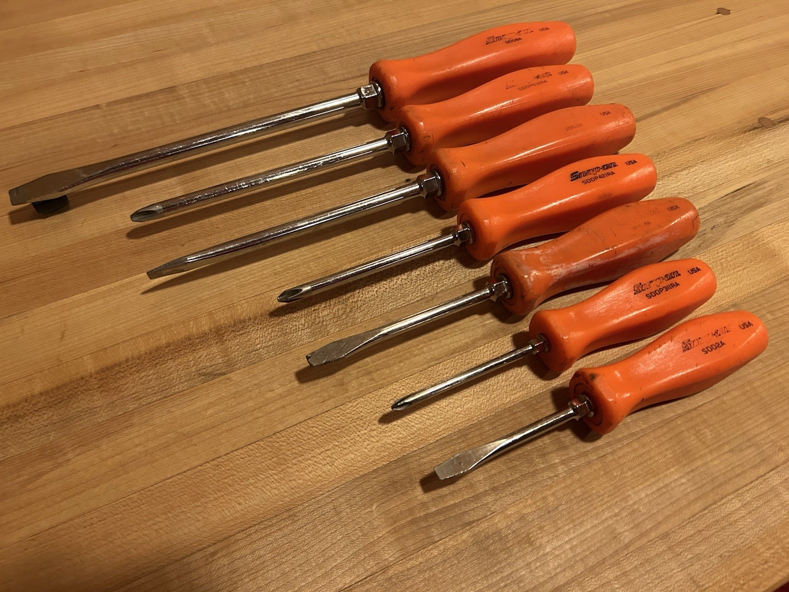 Snap-on Tools | 7pc Orange Hard Grip Combination Screwdriver Set SDDX70AO Snap-on Tools | 7pc Orange Hard Grip Combination Screwdriver Set SDDX70AO