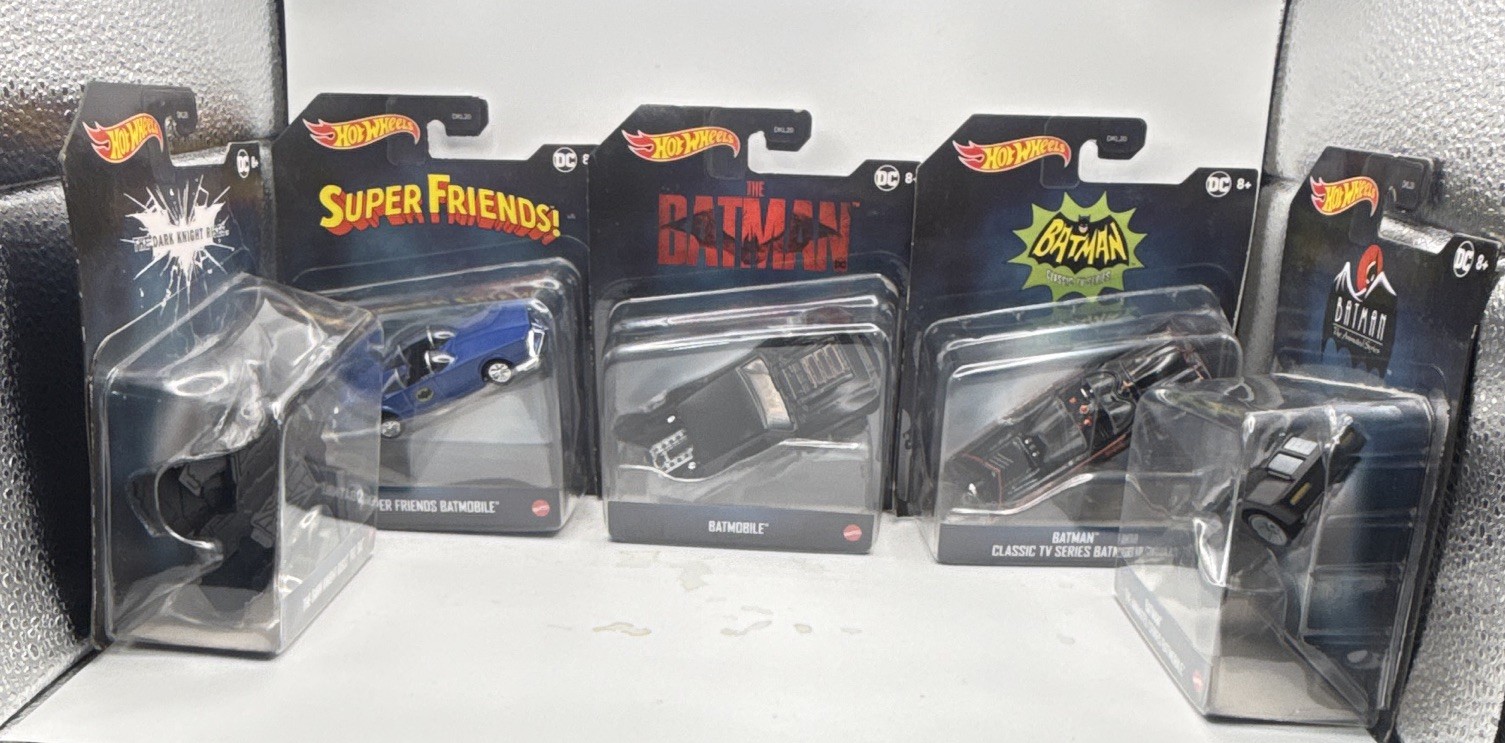 Hot Wheels DC Batman Batmobile 1:50 Diecast Car Black Unopened Box (lot of 5) Hot Wheels DC Batman Batmobile 1:50 Diecast Car Black Unopened Box (lot of 5)