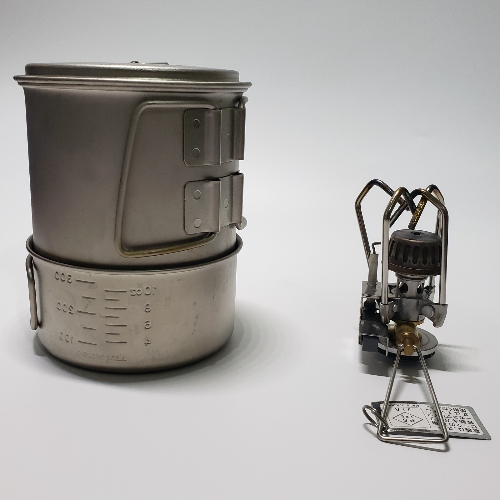 Snow Peak Titanium Cookware Set and GigaPower Stove GS-100A Auto Ultra-Compact Snow Peak Titanium Cookware Set and GigaPower Stove GS-100A Auto Ultra-Compact