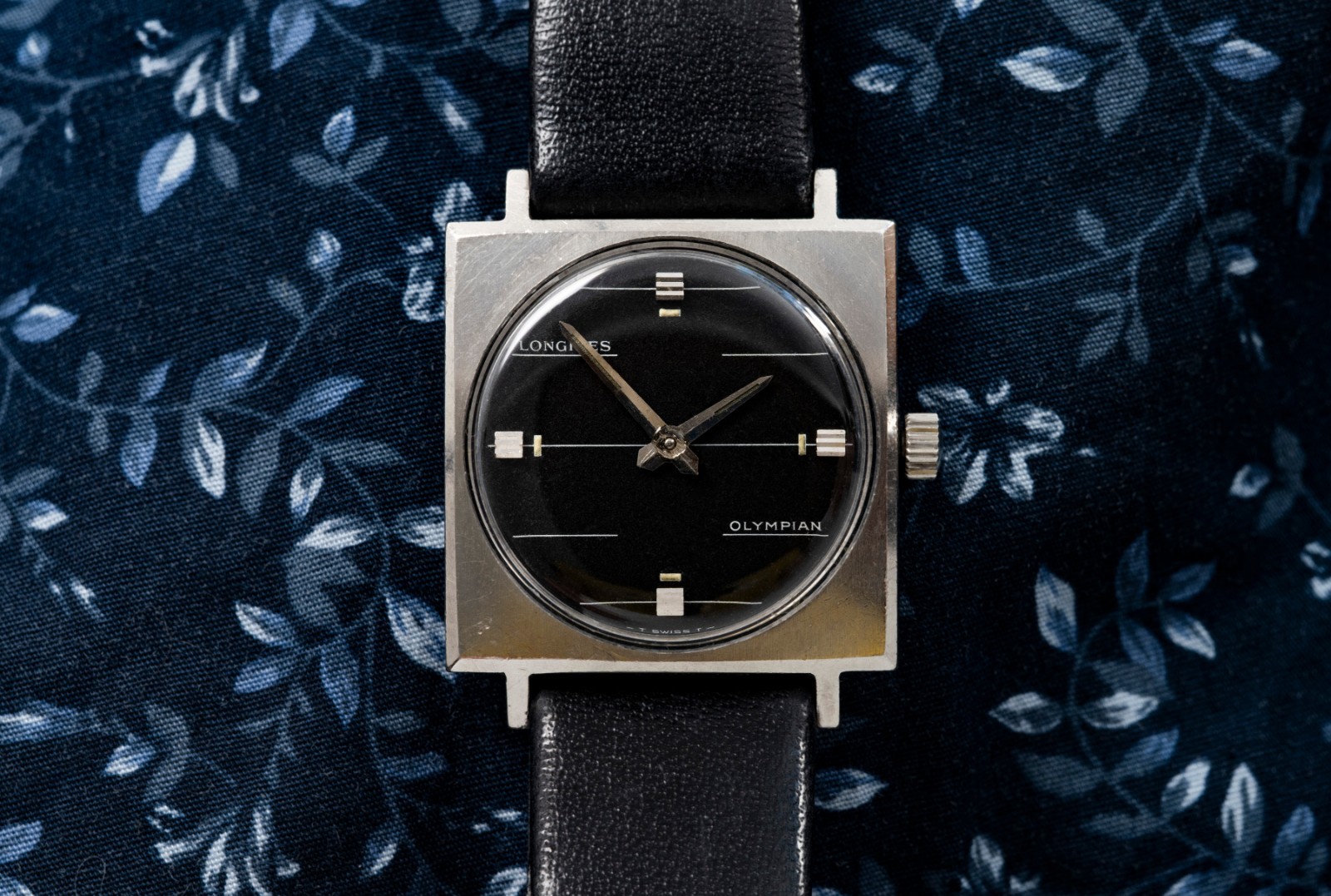 Longines Olympian - Rare Black Dial - TV Case - 1965