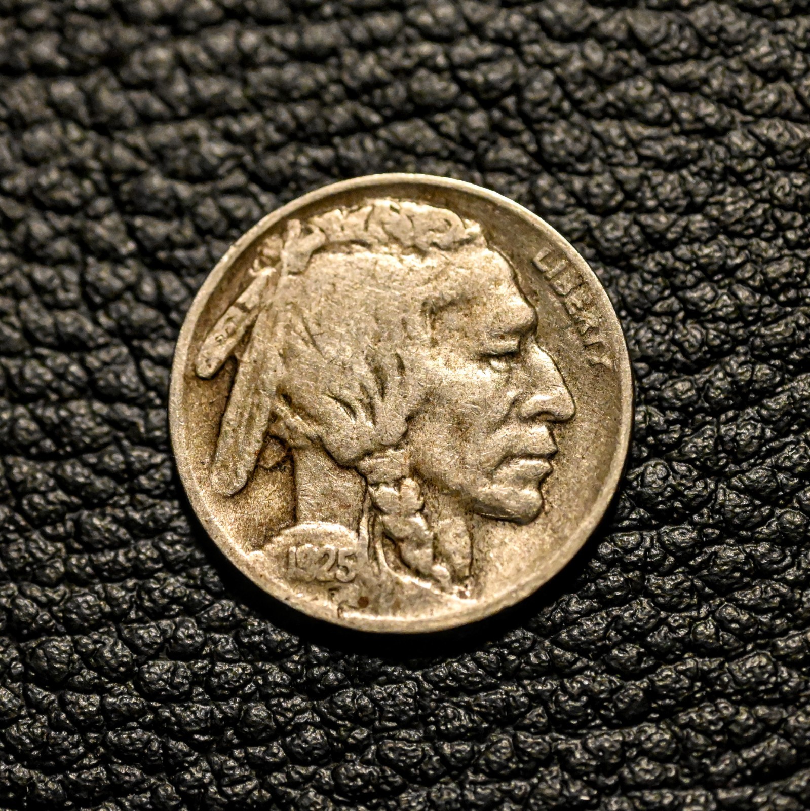 (ITM-7702) 1925-S Buffalo Nickel ~ Very Fine (VF) Cndtn ~ COMBINED SHIPPING (ITM-7702) 1925-S Buffalo Nickel ~ Very Fine (VF) Cndtn ~ COMBINED SHIPPING