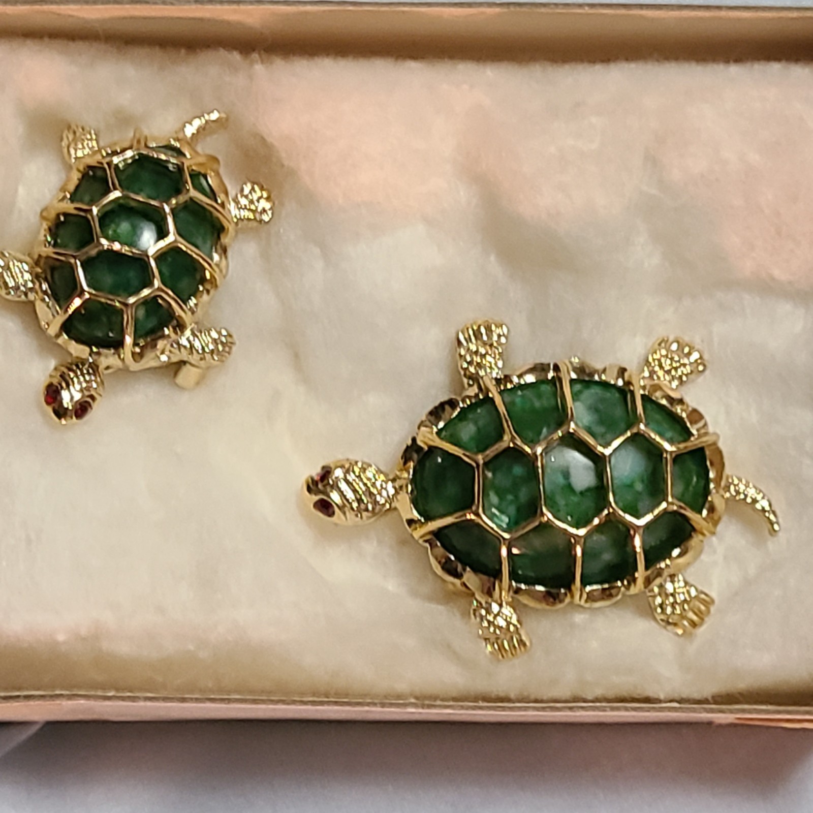  VTG Signed Gerrys Red Eye Mother Hatchling Turtle Brooch Set NOS Original Box