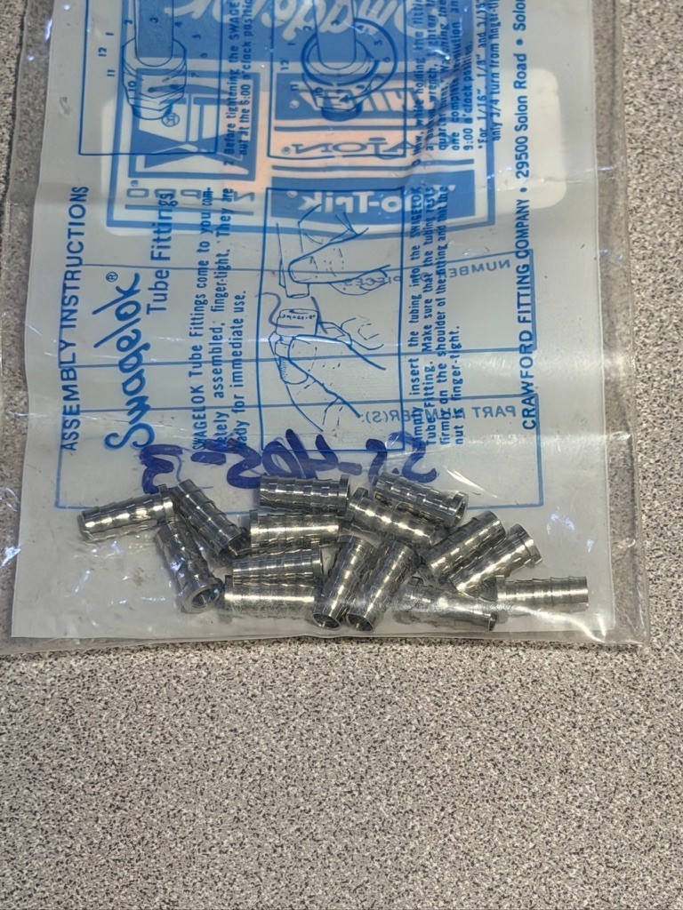 Lot 15 Swagelok SS-405-3 SS Tubing Insert, 1/4 in OD x 3/16 in ID 15pcs Bin M 25 Lot 15 Swagelok SS-405-3 SS Tubing Insert, 1/4 in OD x 3/16 in ID 15pcs Bin M 25