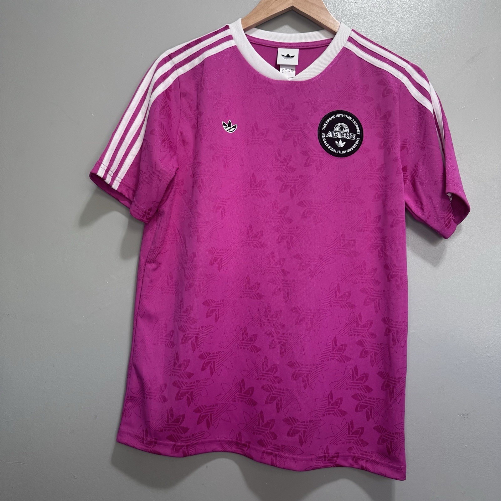 Adidas Kids Classic Pink Soccer Shirt Size Large (13-14 yrs) Youth NWT