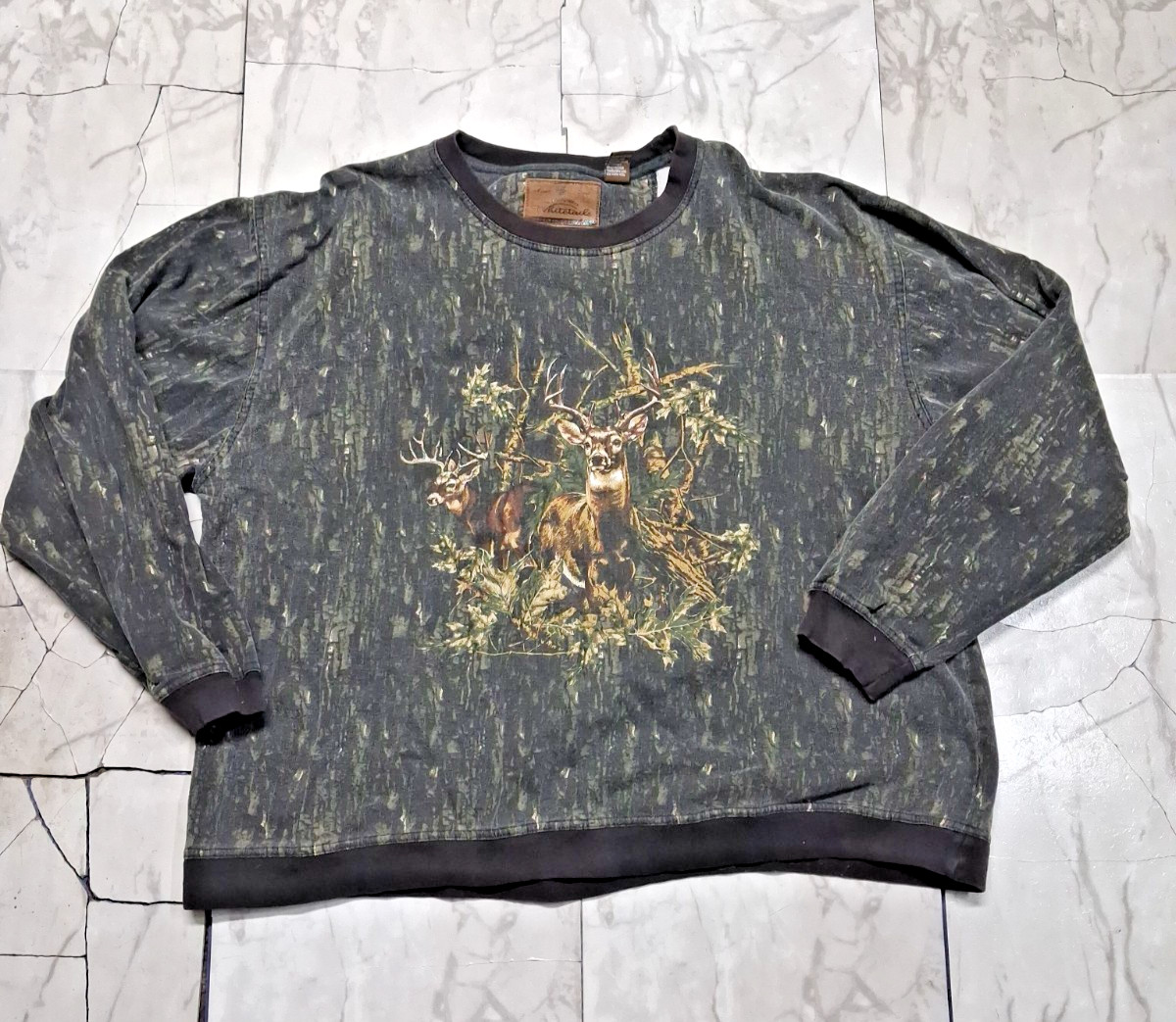 Vintage Legendary Whitetail DeerCamo Sweatshirt Men’s 3XL Nature USA