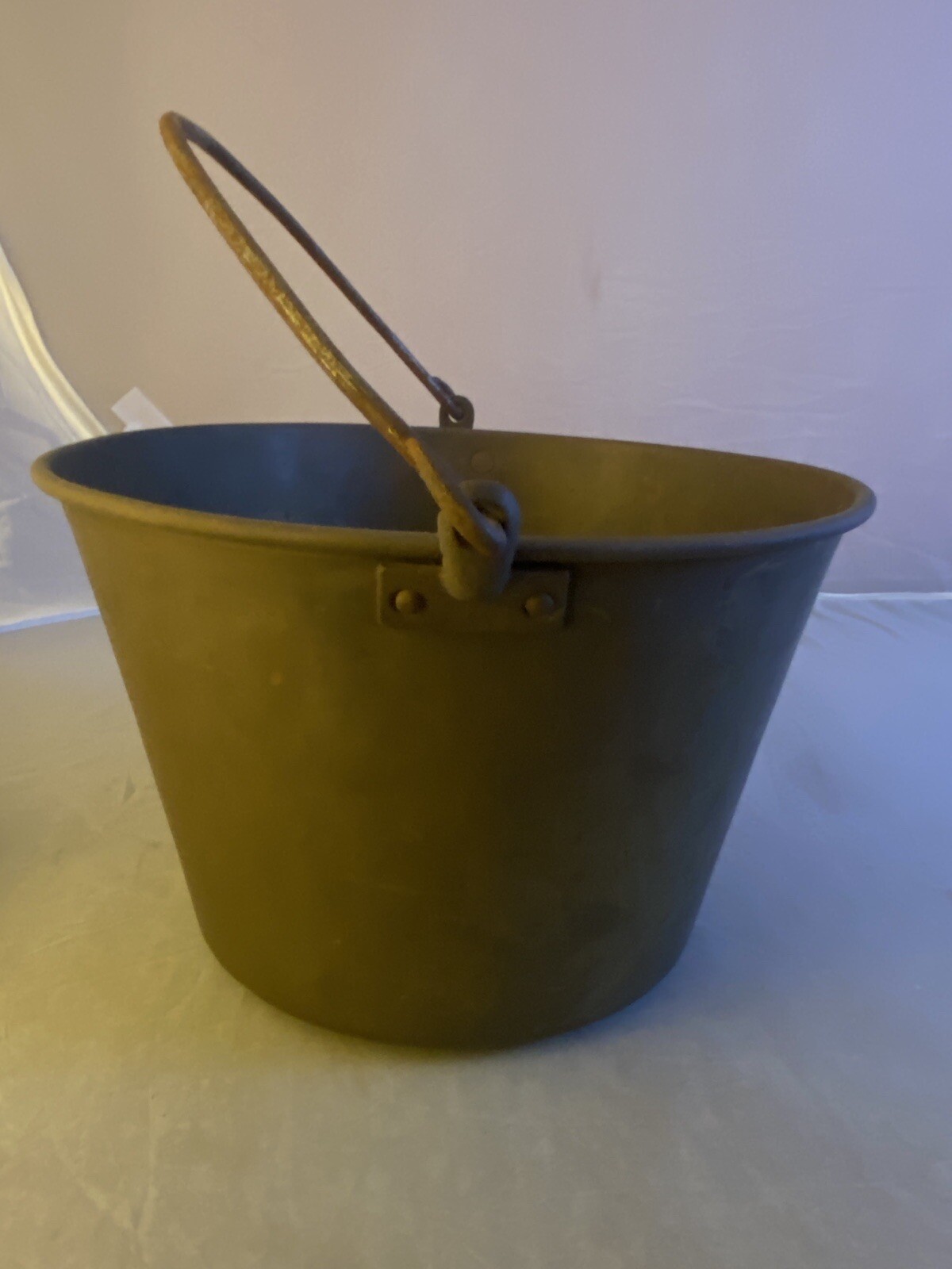Antique H.W. HAYDEN'S Waterbury BRASS CO PAT 1851 Bucket W/Iron handle Primitive Antique H.W. HAYDEN'S Waterbury BRASS CO PAT 1851 Bucket W/Iron handle Primitive