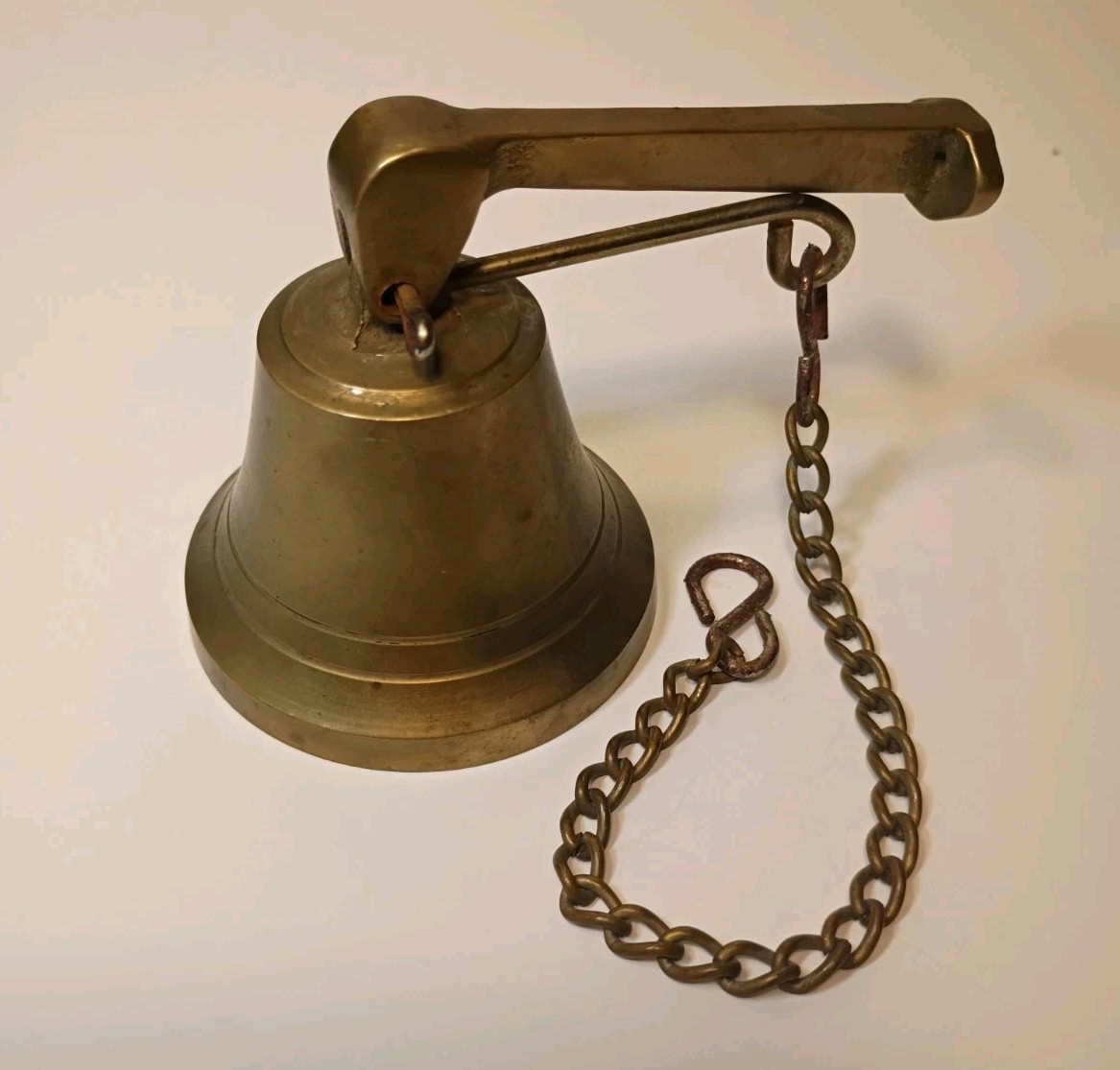 š„Vintage Solid Brass Hanging Dinner Bell / Nautical With Chainš„ š„Vintage Solid Brass Hanging Dinner Bell / Nautical With Chainš„