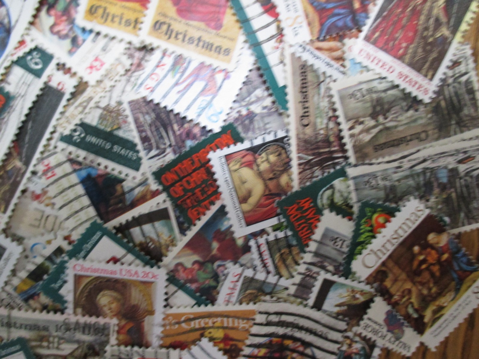 HENRY'S STAMPS - 50 U.S. CHRISTMAS BULK MIX - LARGE- USED OFF PAPER -FREE SHIP HENRY'S STAMPS - 50 U.S. CHRISTMAS BULK MIX - LARGE- USED OFF PAPER -FREE SHIP