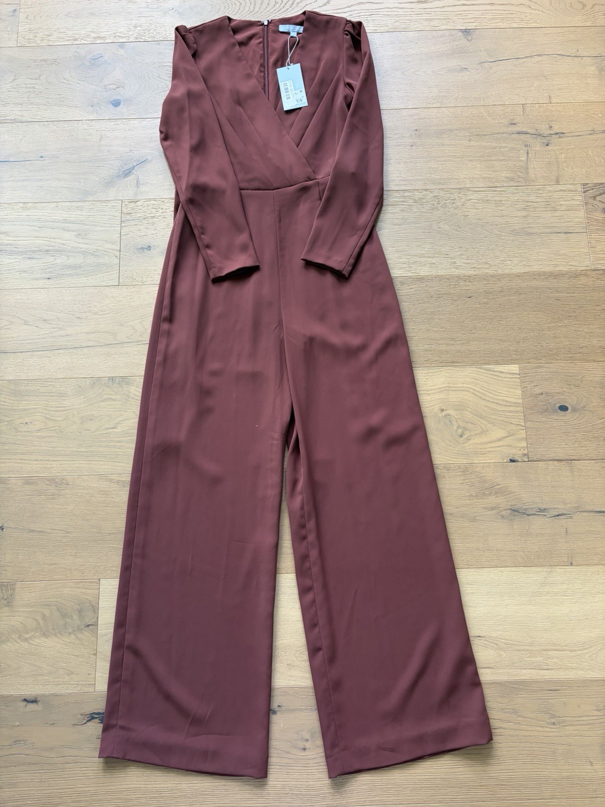 NWT Women’s Antonio Melani Miranda jumpsuit Maroon Wide Leg Size 4 NWT Women’s Antonio Melani Miranda jumpsuit Maroon Wide Leg Size 4