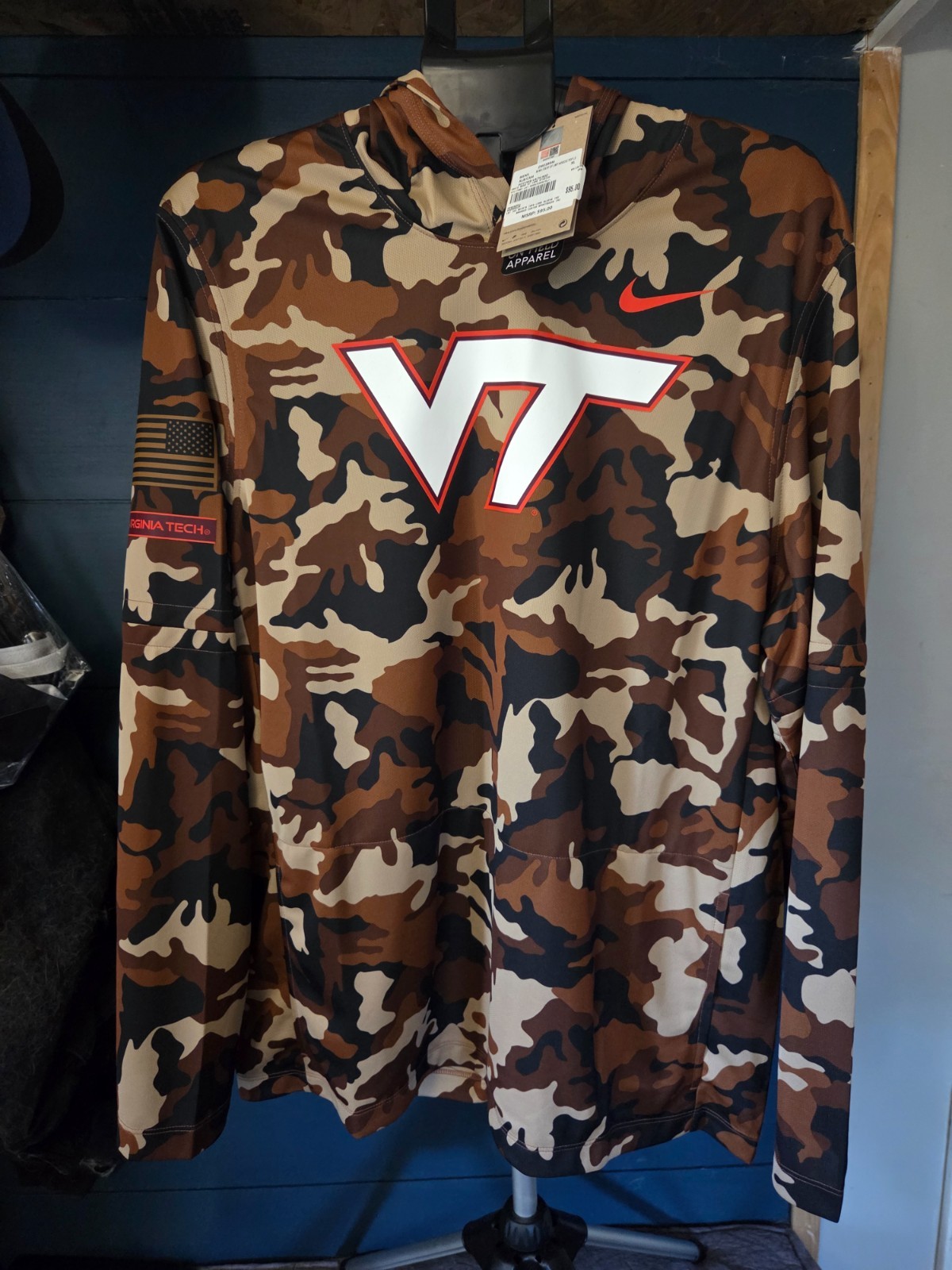 NCAA Nike Virginia Tech Hokies Salute To Service 2026 Hoodie Men\'s XL NWT
