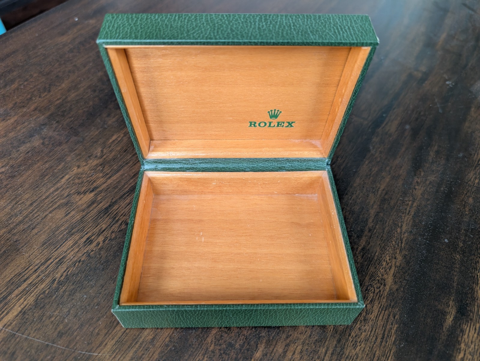 VINTAGE GENUINE ROLEX 1970-80\'s Rolex Watch Box Case 10.00.01